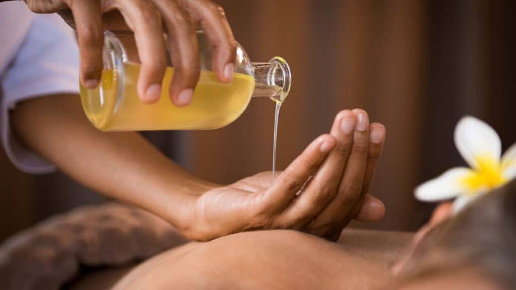 Aromatherapy Benefits for Stress Relief / Canva